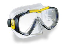 scuba diving mask from Cressi